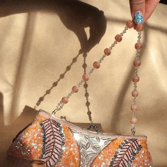 Vintage Beaded Clutch Bag - Picture 14 of 16